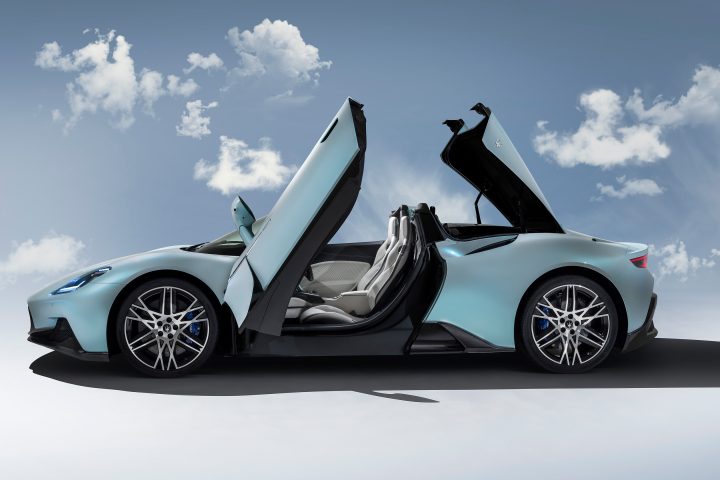 Maserati MC20 spyder