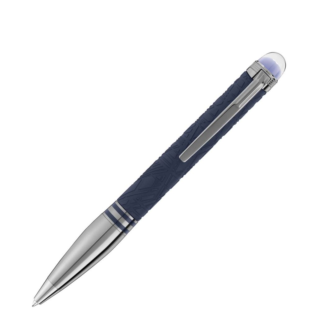 Montblanc StarWalker SpaceBlue Doué Edition: Combines patterned resin with a stylish metal cap.